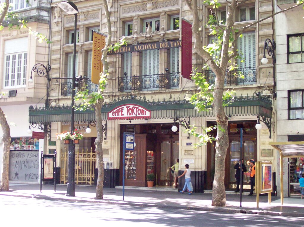 Desayuno en Buenos Aires: Café Tortoni